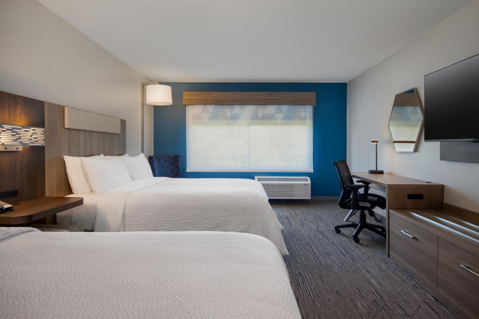 Holiday Inn Express & Suites Muskegon - Grand Haven By Ihg Exterior photo